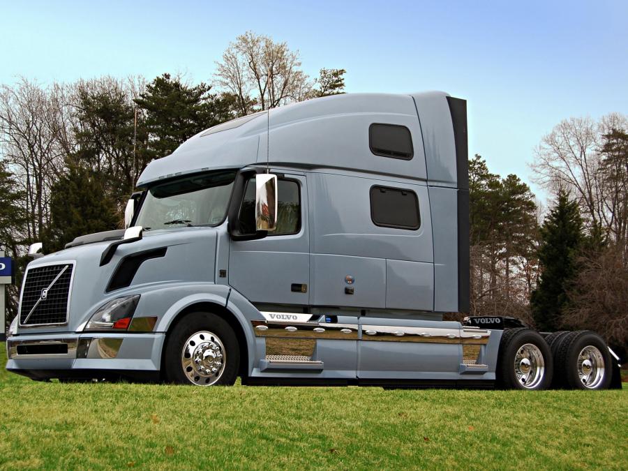  Volvo VNL 780 2002 года  (фото 5 из 5)